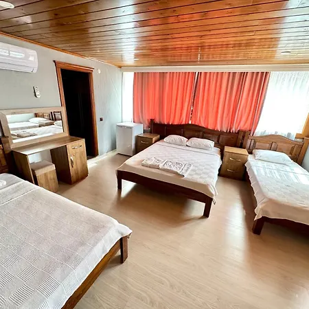 Flower Kekova בית אירוח