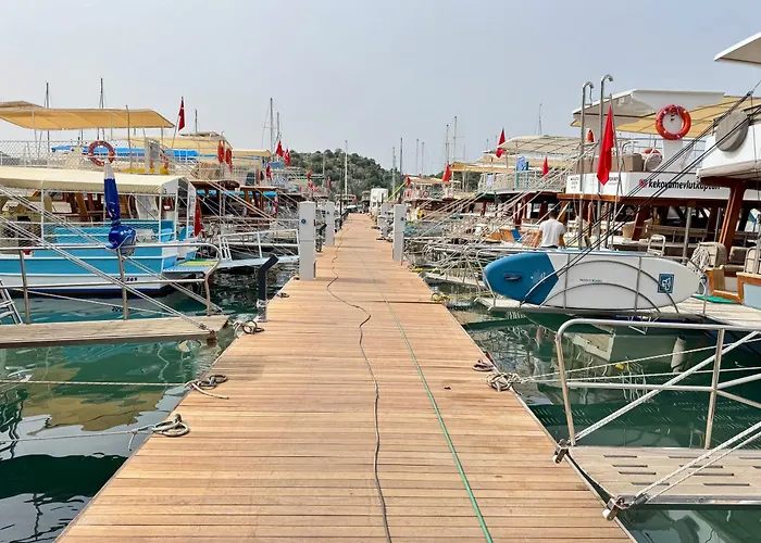 Flower Kekova 홈스테이 뎀레